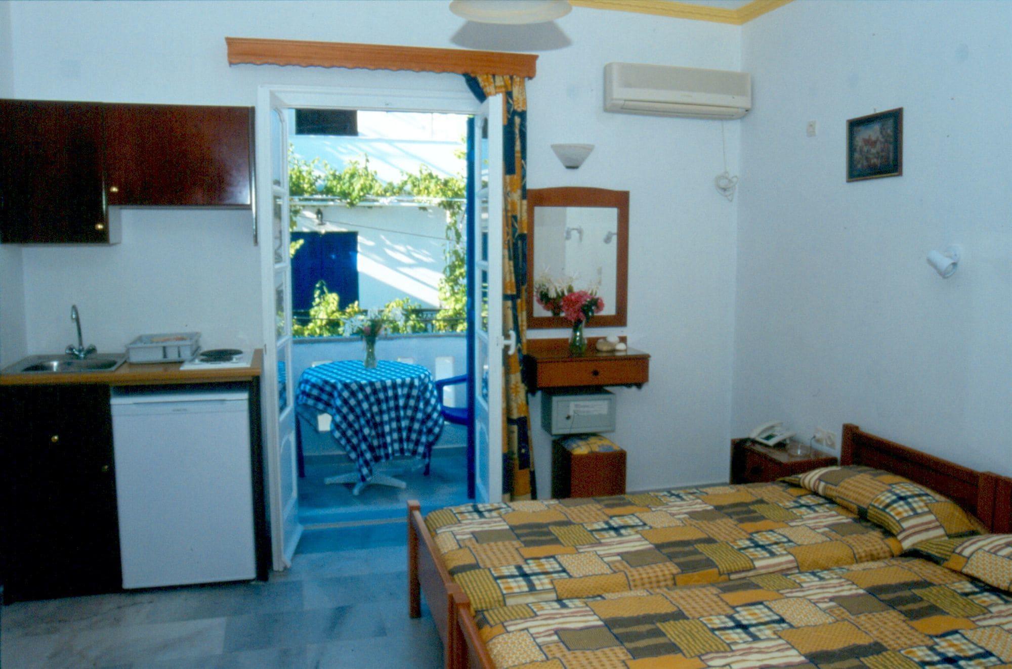 Studios Rea Sun Naxos City Eksteriør billede